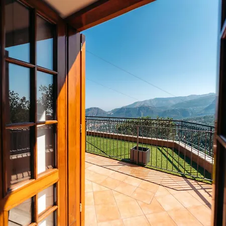 Bed & Breakfast Meraview 3*